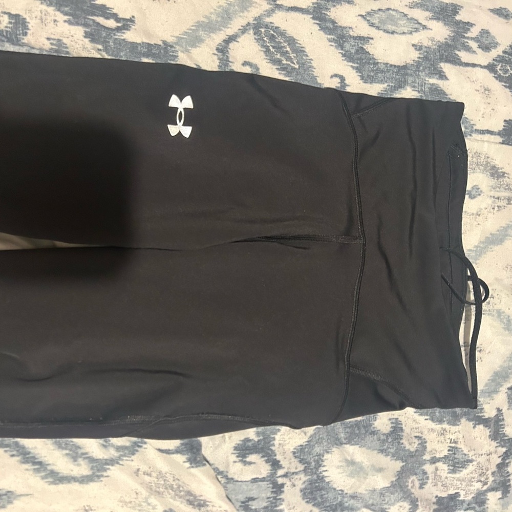 Under Armour Jet Black Performance Leggings